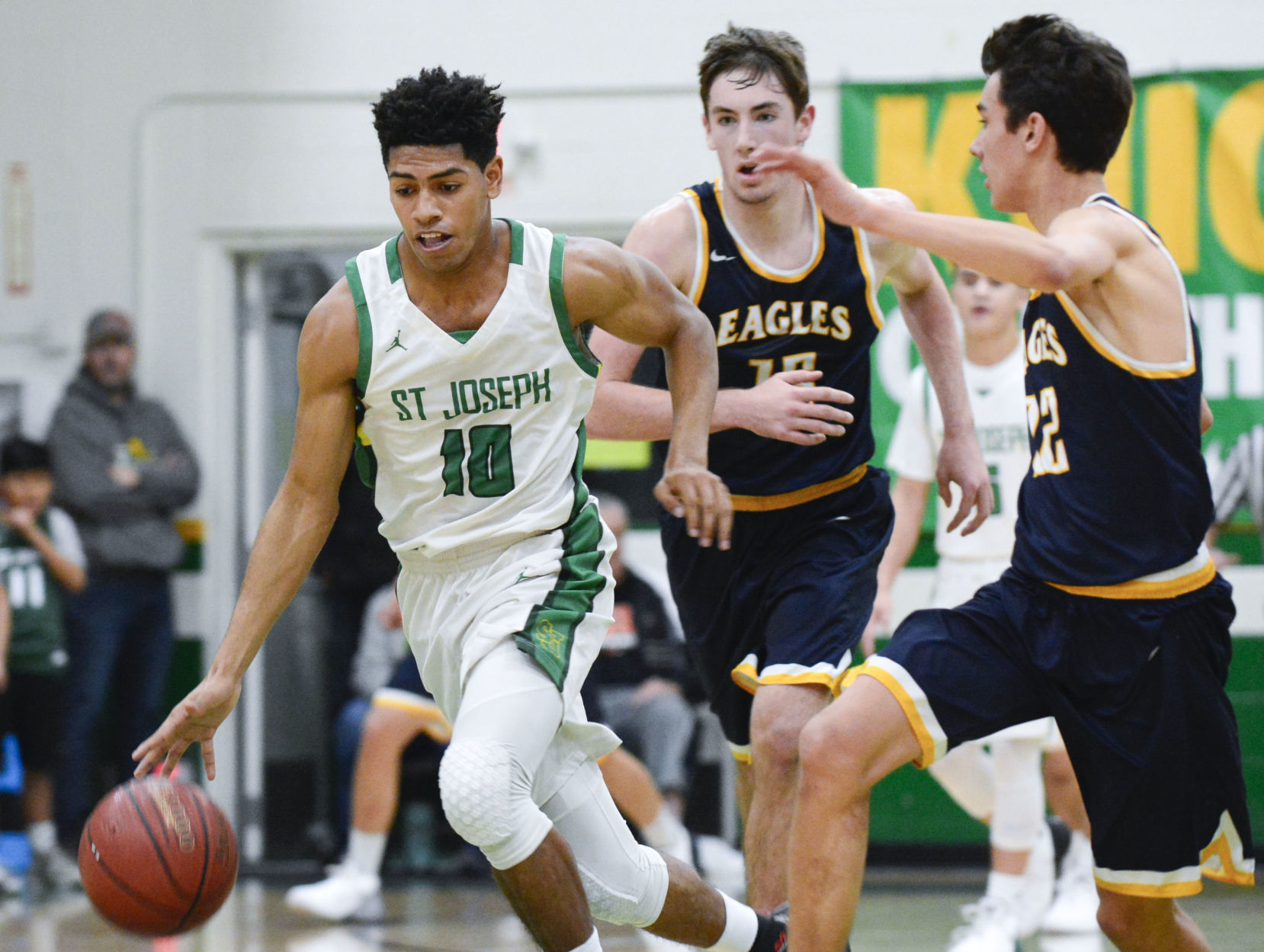 010318 AG SJ b basketball 06.jpg